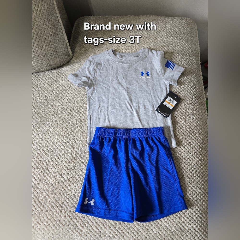 Under Armour Gray Tee with Blue Logo - Toddler Casual Top